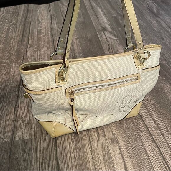 COACH Limited Edition Hamptons Floral Straw Bag 98 - Picture 3 of 14